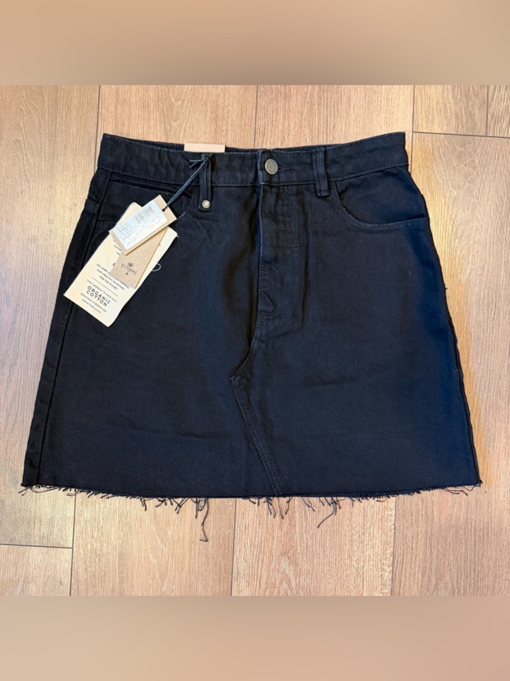 Thrills Black Denim Mini Skirt NWT Size 28 / US 6 High Rise Raw Hem